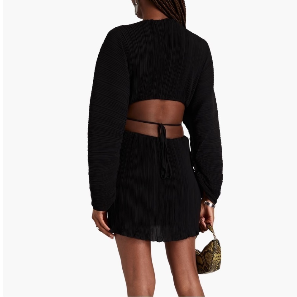 NWT Good American Always Fits Plissé Mini Dress in Black, Size 3/4 (Large/XL) - Picture 2 of 12